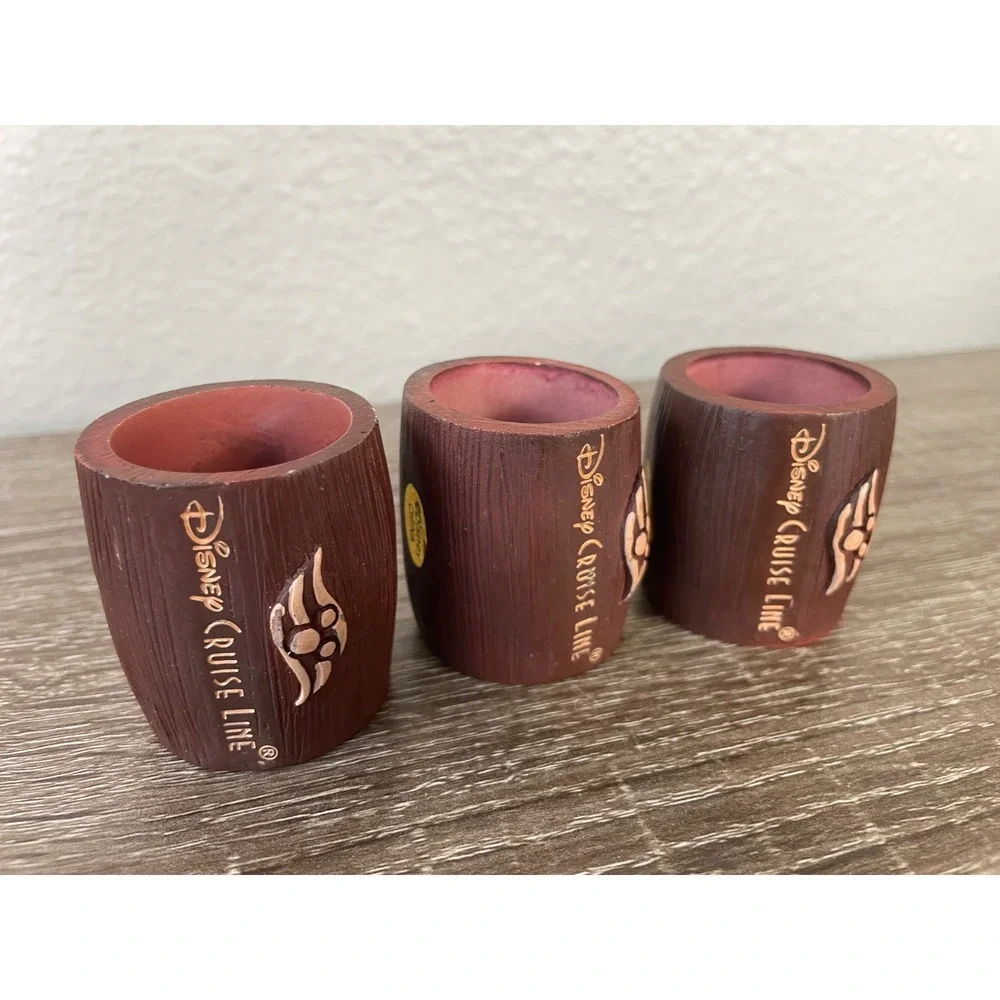 Disney Cruise Line Wonder Hawaiian Inaugural Sailing Resin Napkin Rings Set of 3